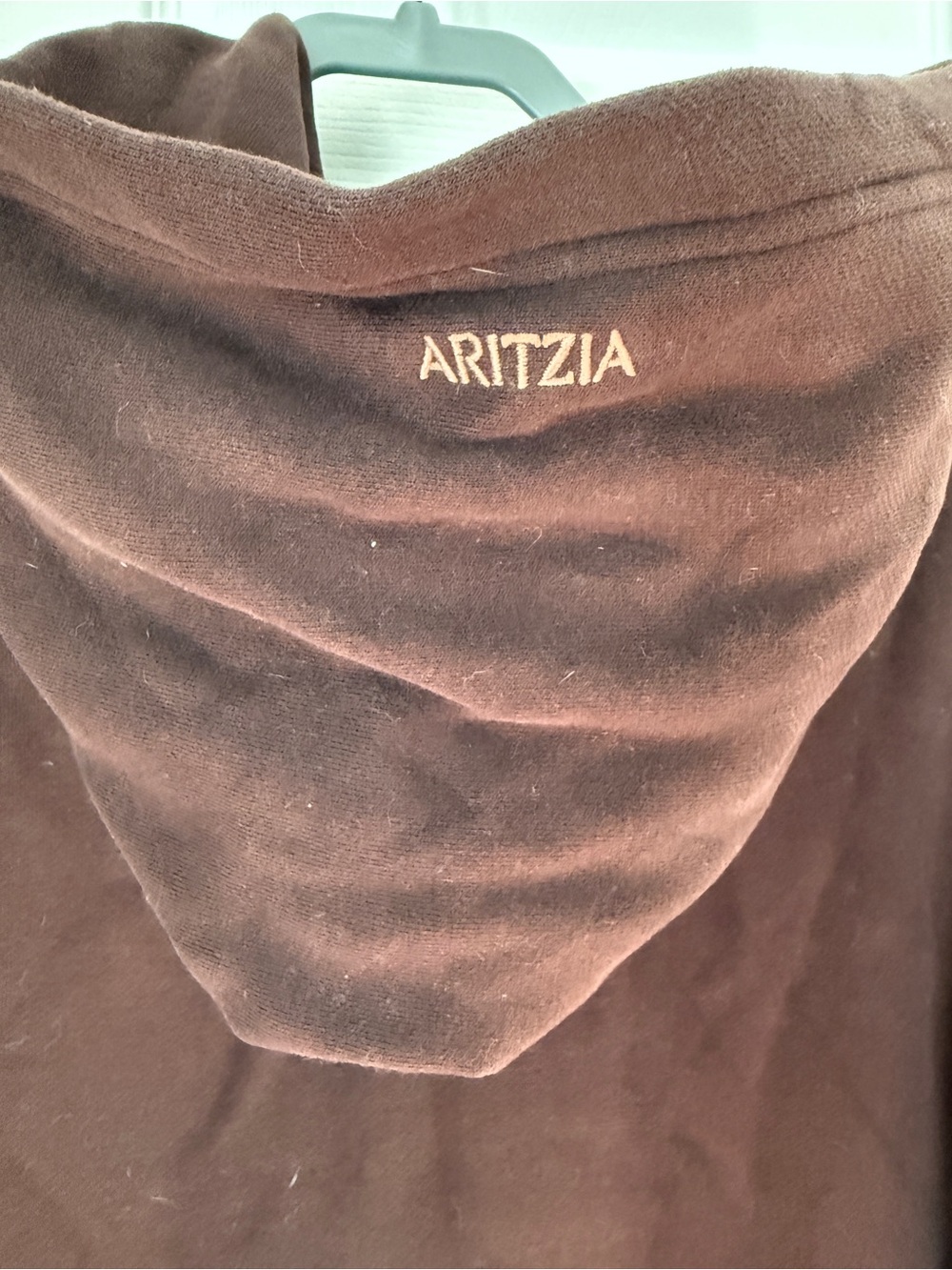 Aritzia - Cozy Sweatfleece Perfect Zip Hoodie - Picture 4 of 10
